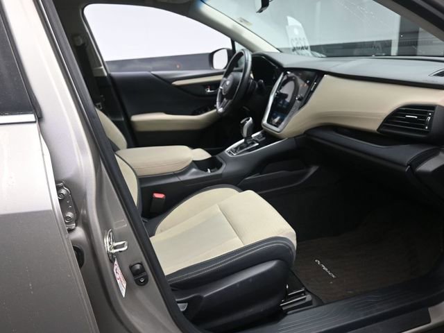 Used 2020 Subaru Outback Premium image 29