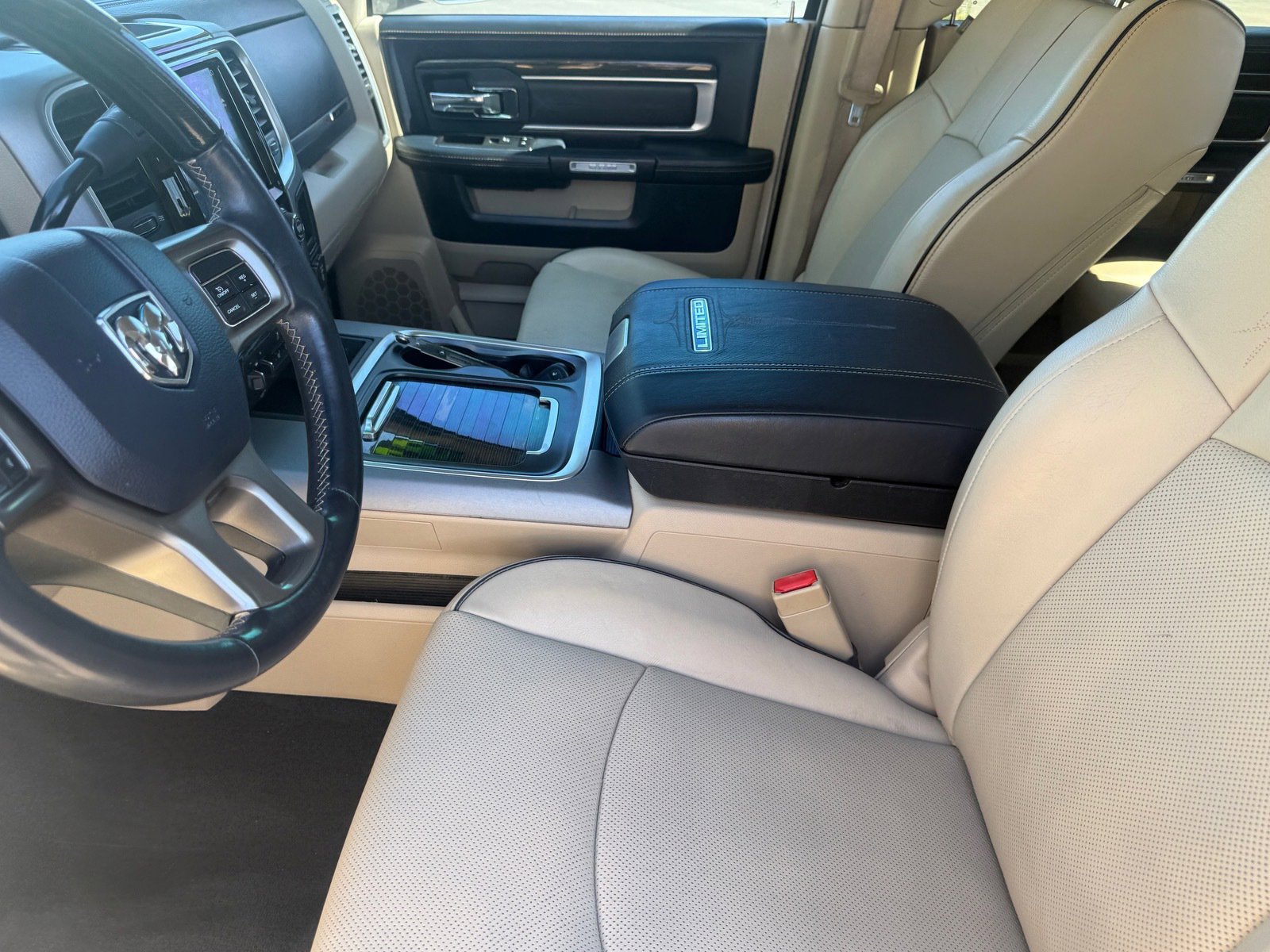 Used 2018 RAM 2500 Limited image 12