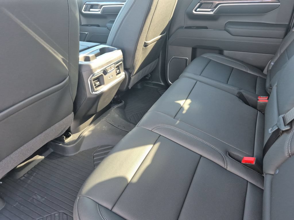 New 2026 Chevrolet Silverado 1500 LTZ w/ LTZ Premium Package AWD/4WD image 25