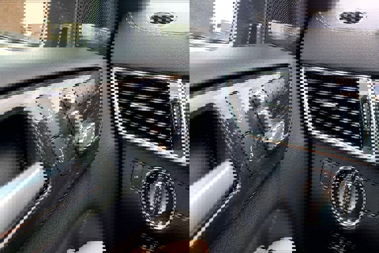 Used 2017 Mercedes-Benz GLS 450 4MATIC image 36