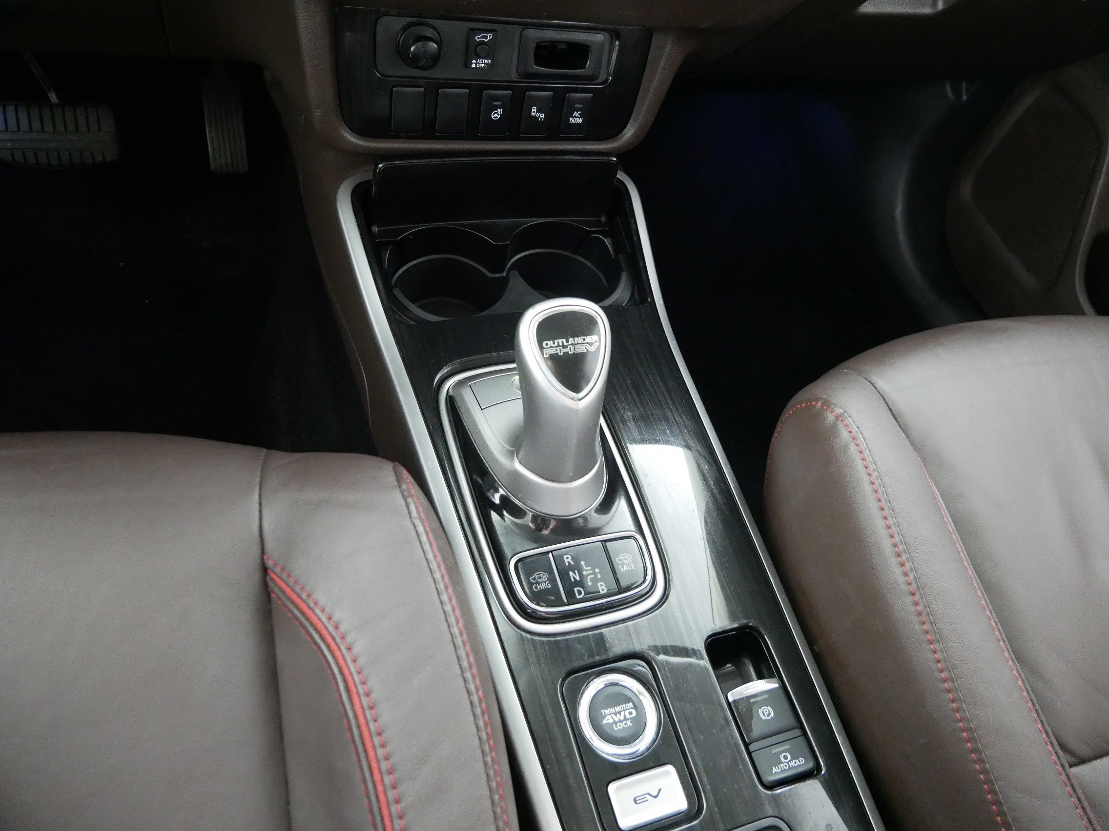 Used 2018 Mitsubishi Outlander GT image 24