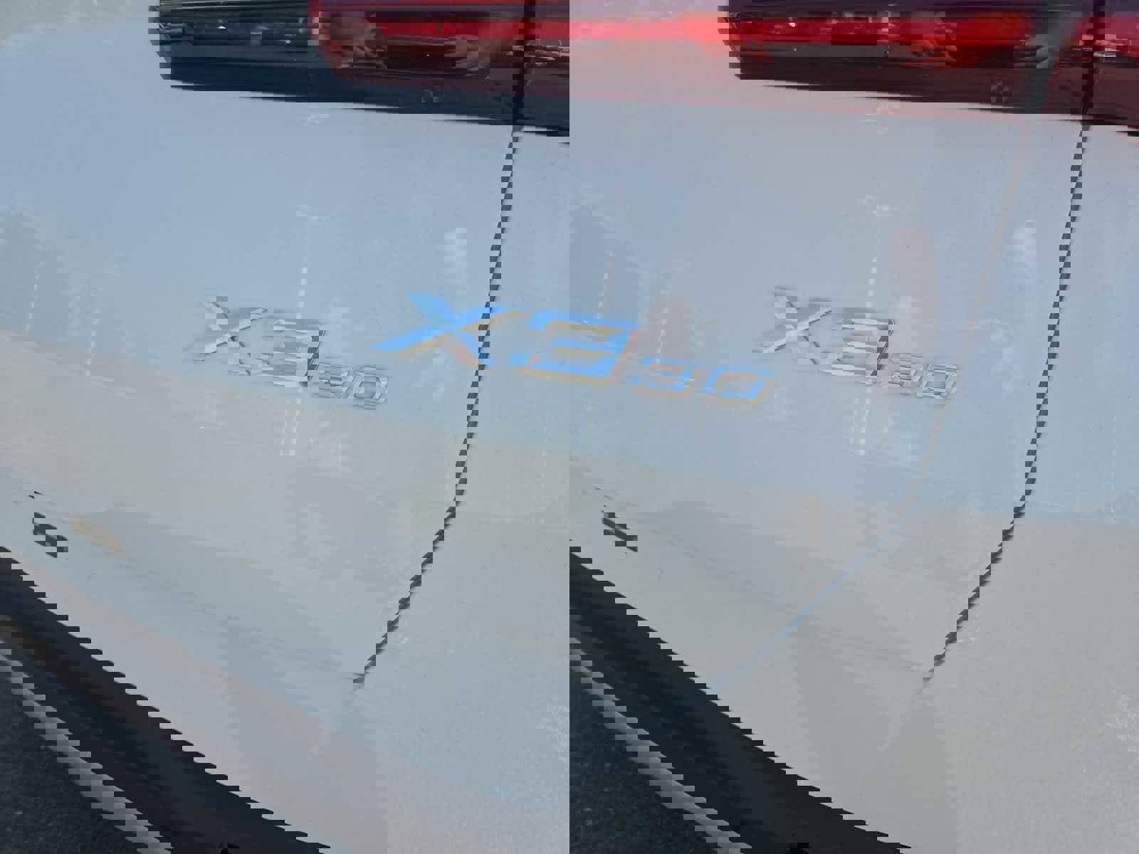 Certified 2025 BMW X3 xDrive30i image 5