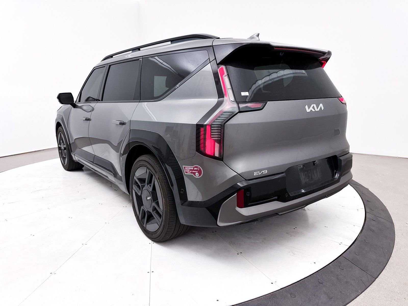 Used 2024 Kia EV9 GT-Line image 16