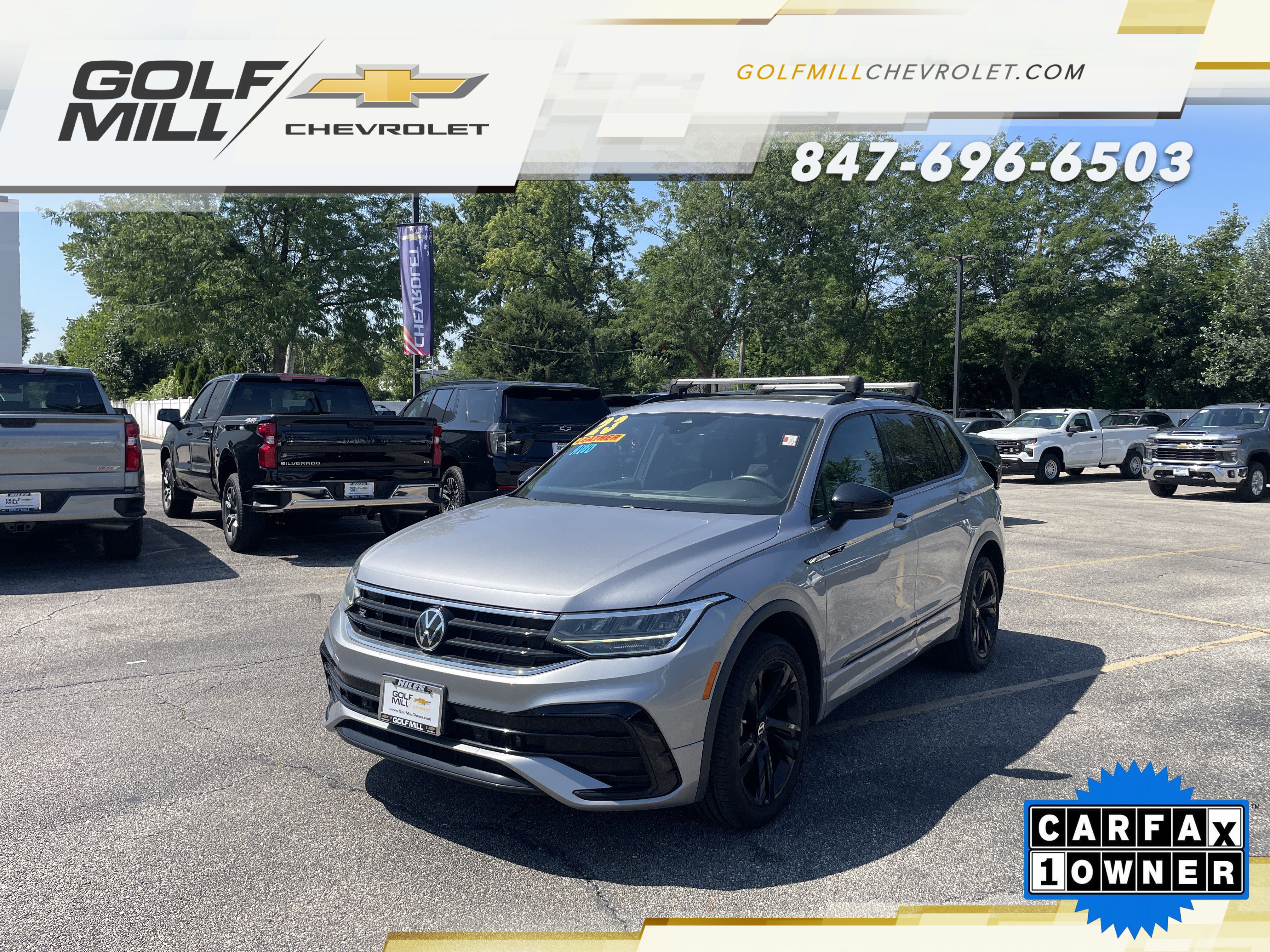 Used 2023 Volkswagen Tiguan SE R-Line FWD image 1