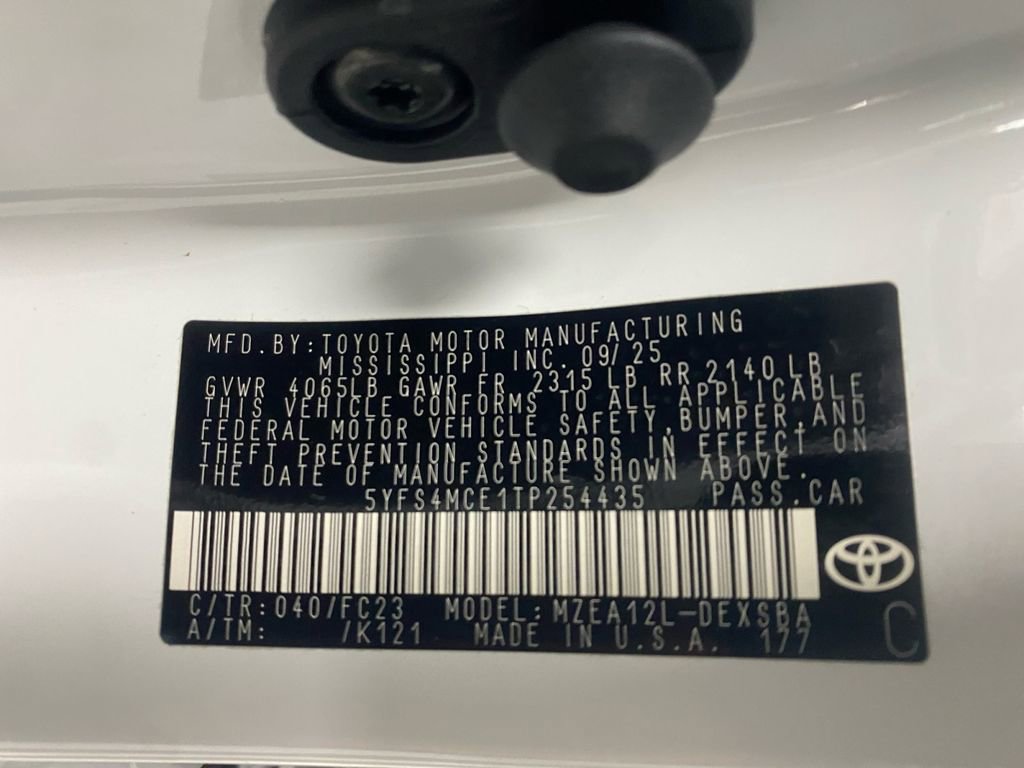 Used 2026 Toyota Corolla SE image 16