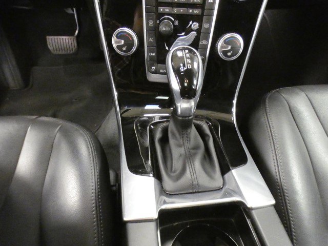 Used 2016 Volvo S60 T5 Premier w/ Convenience Package image 39