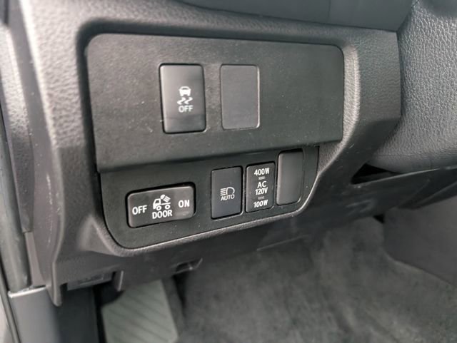 Used 2022 Toyota Tacoma TRD Sport image 17