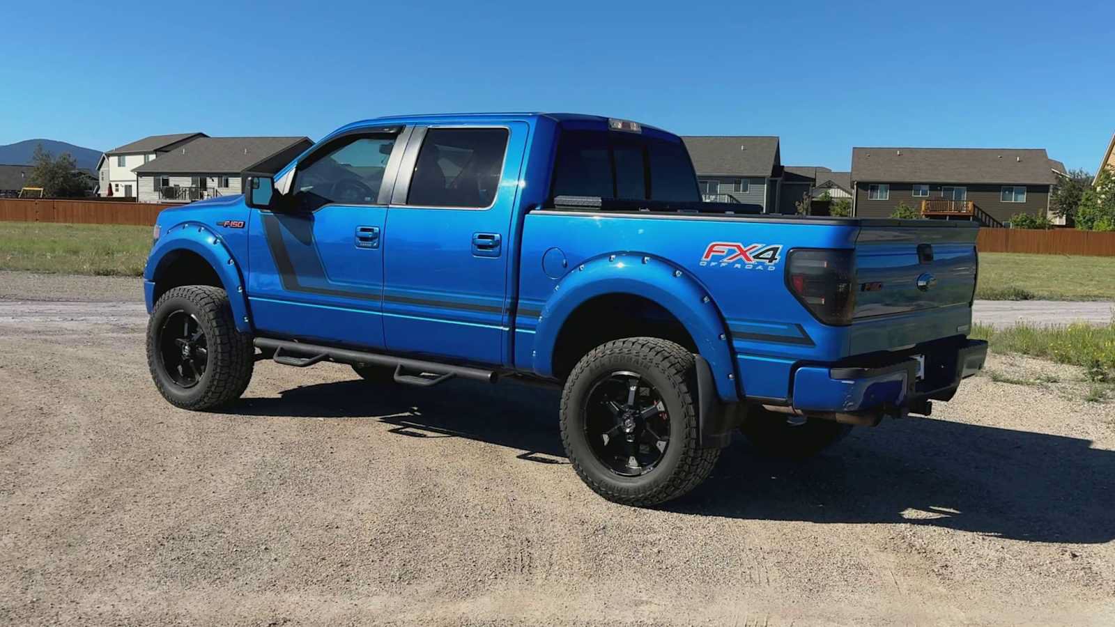 Used 2014 Ford F150 FX4 w/ Equipment Group 402A Luxury AWD/4WD image 2
