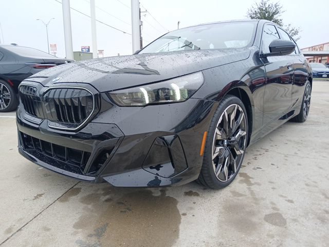 New 2026 BMW 530i RWD image 3