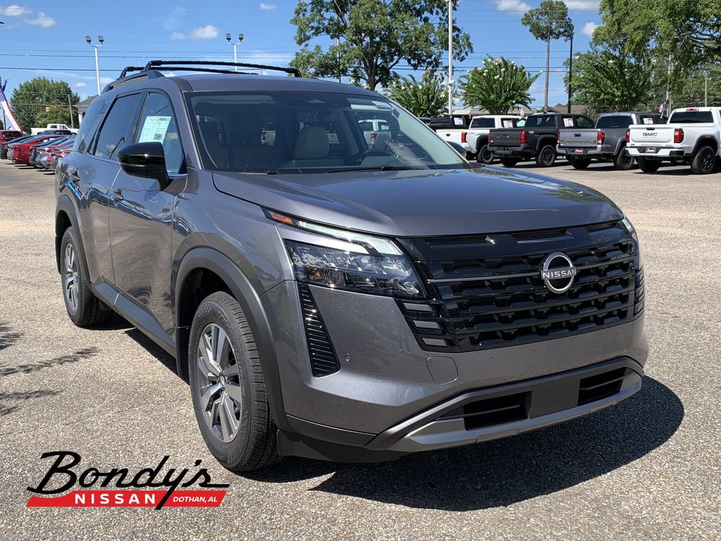 New 2026 Nissan Pathfinder SL