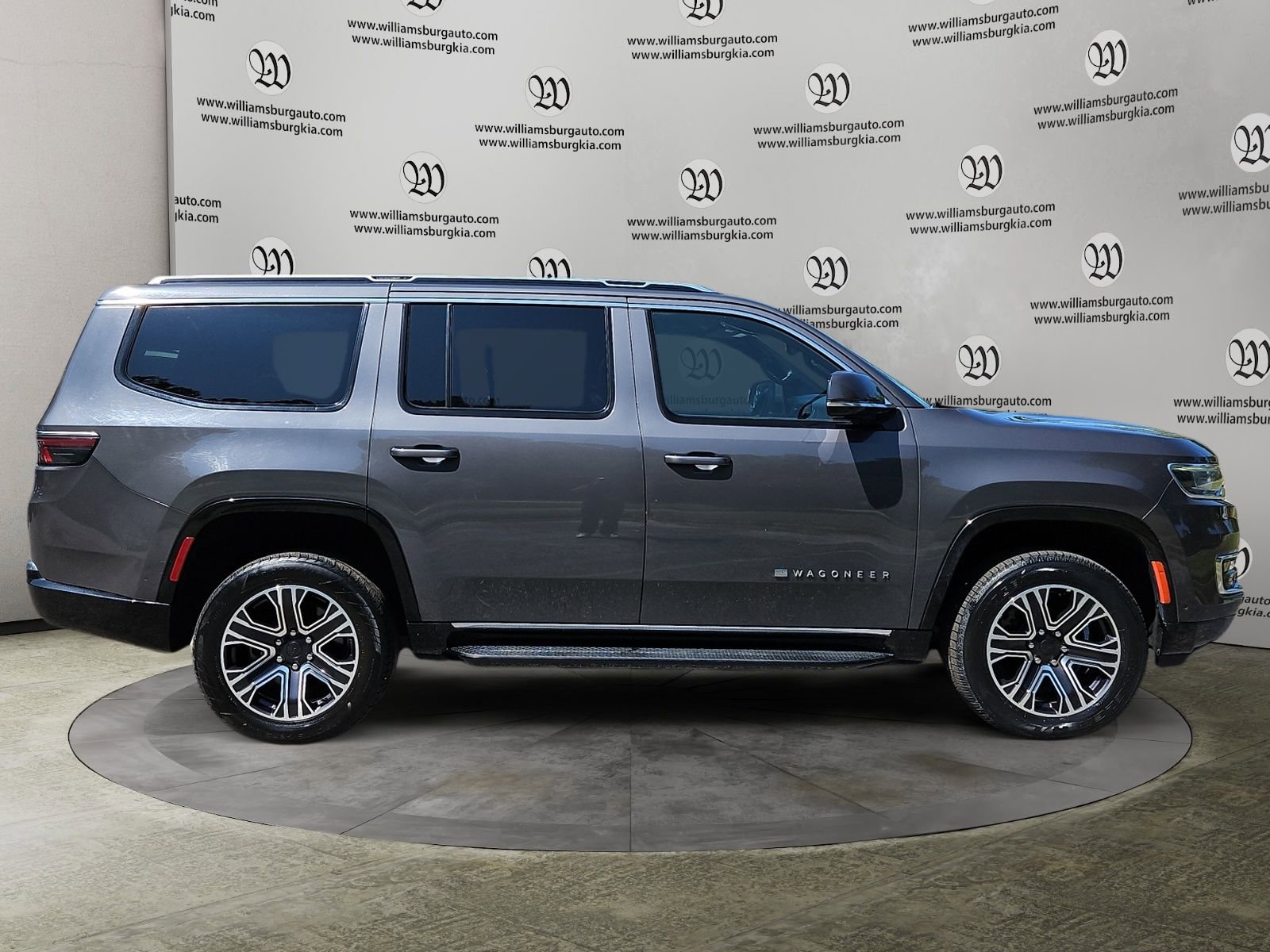 Used 2022 Jeep Wagoneer Series III image 6