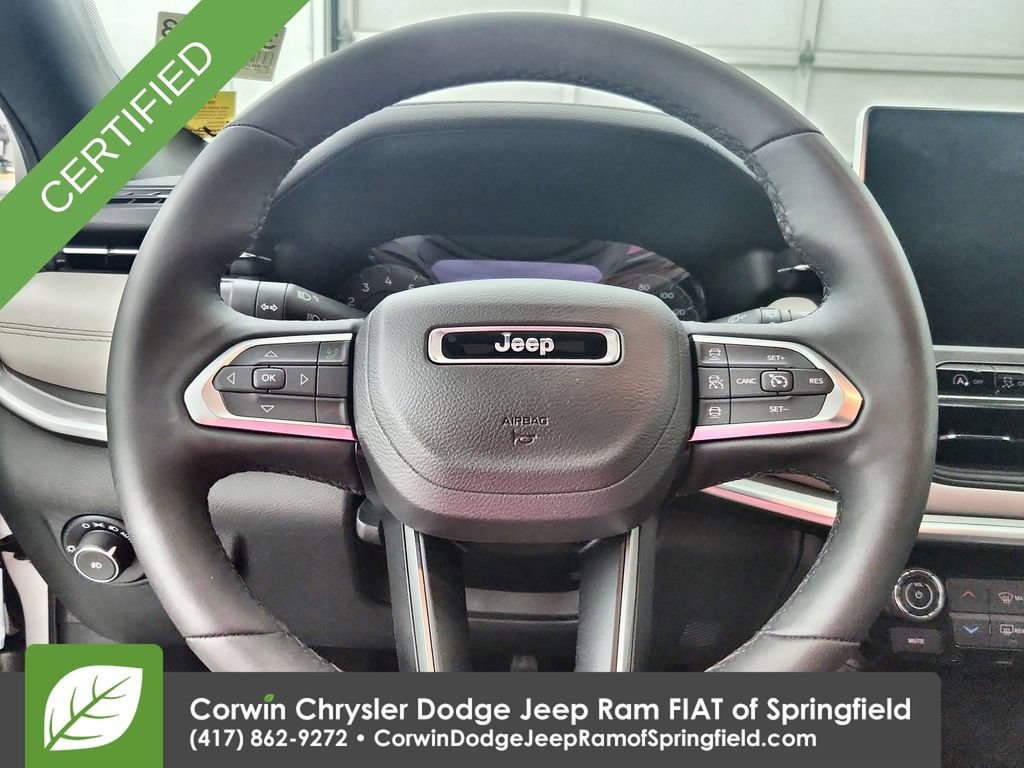 Certified 2025 Jeep Compass Limited AWD/4WD image 21