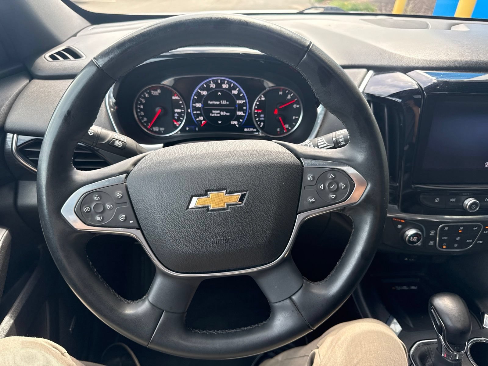 Used 2023 Chevrolet Traverse High Country AWD/4WD image 23