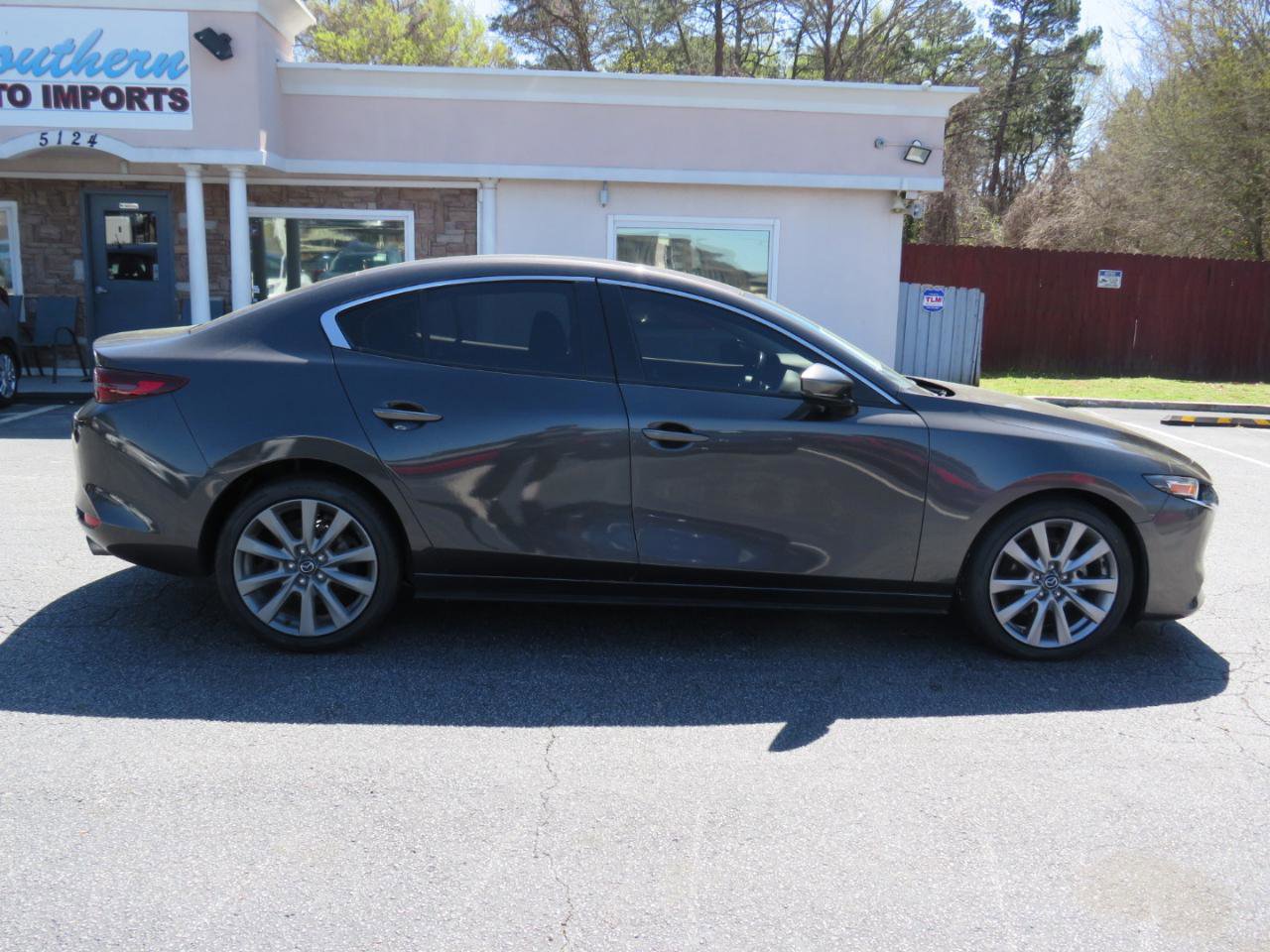 Used 2021 MAZDA MAZDA3 s image 6