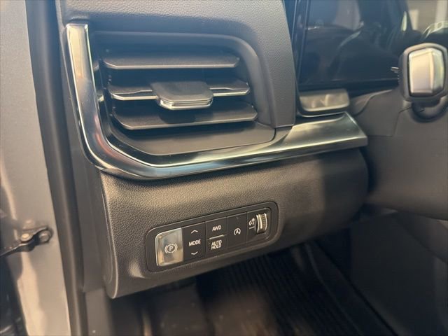 New 2026 GMC Terrain Elevation w/ Elevation Premium Package image 17