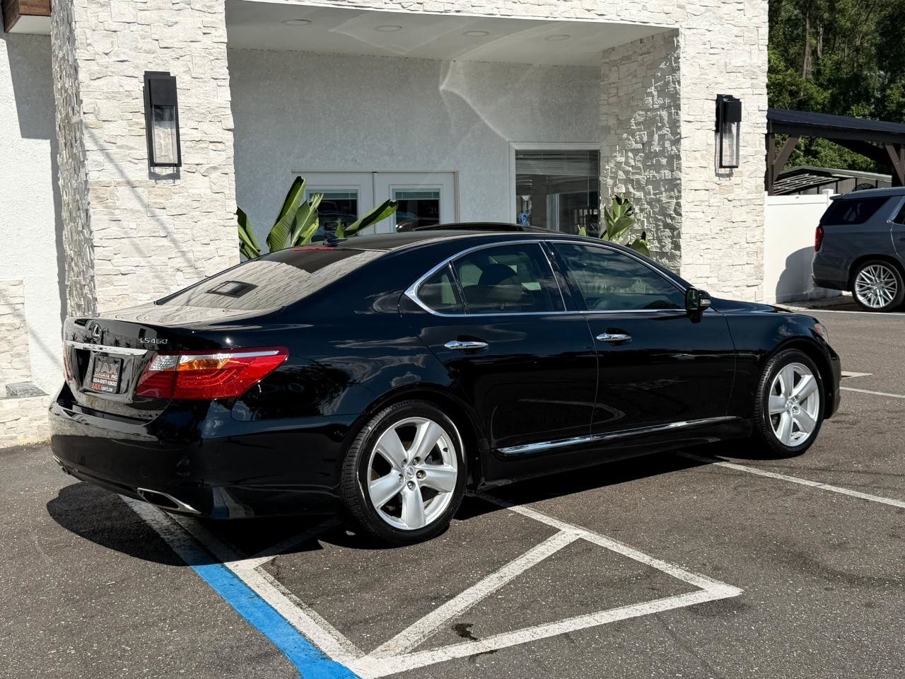 Used 2012 Lexus LS 460 w/ Luxury Value Edition RWD image 15