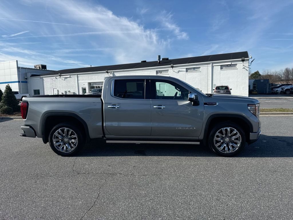 Used 2024 GMC Sierra 1500 Denali image 7