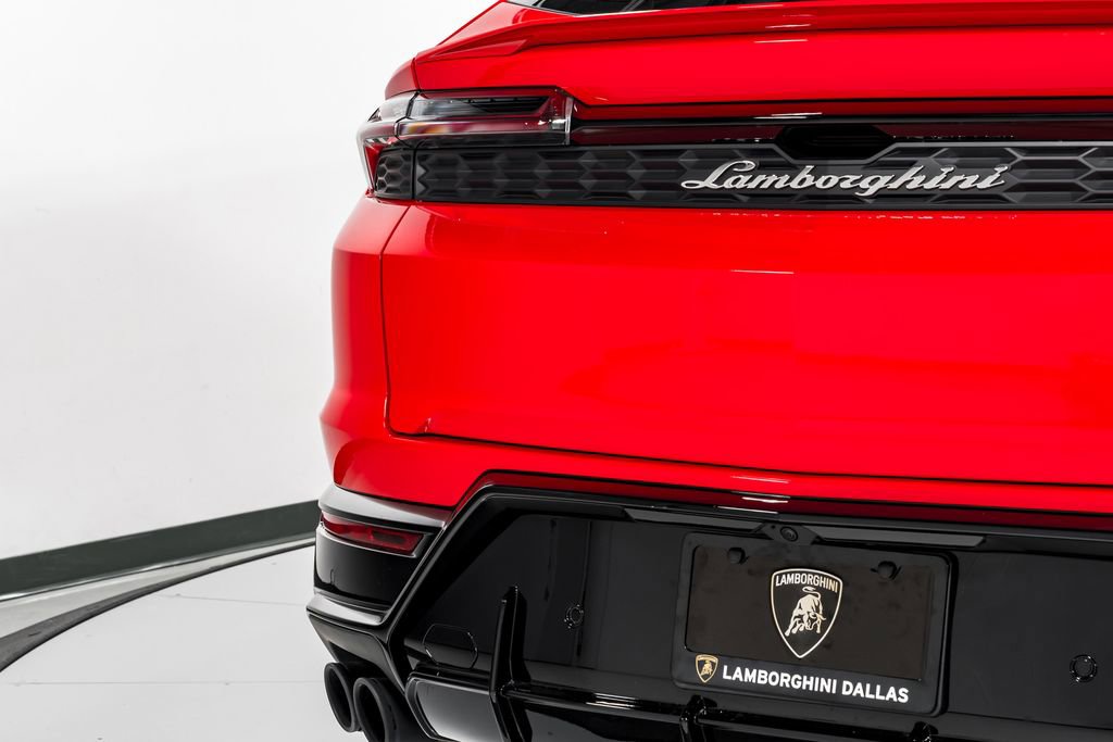Used 2025 Lamborghini Urus SE AWD/4WD image 57