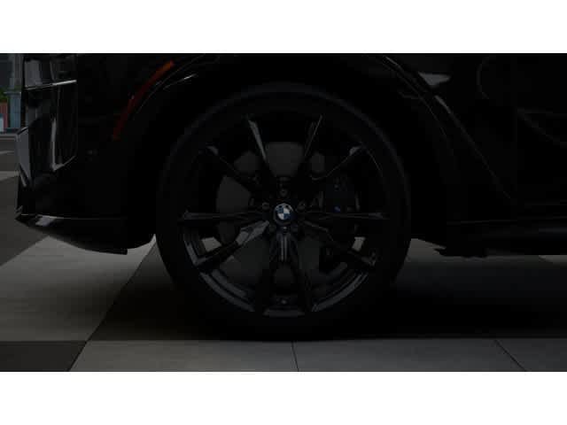 New 2027 BMW X7 xDrive40i w/ M Sport Package AWD/4WD image 7