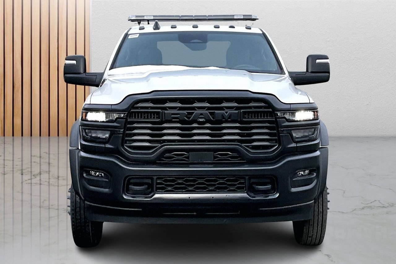 New 2025 RAM 5500 Tradesman AWD/4WD image 3