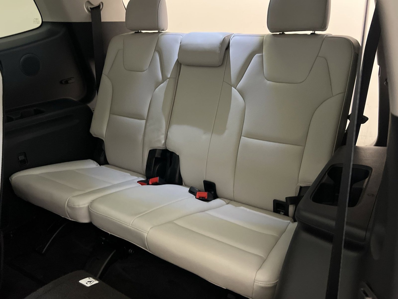 Used 2022 Kia Telluride SX w/ Nightfall Edition Package AWD/4WD image 25