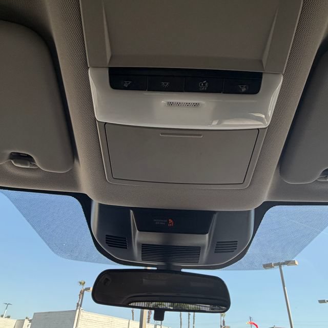 Used 2024 Nissan Rogue S FWD image 27