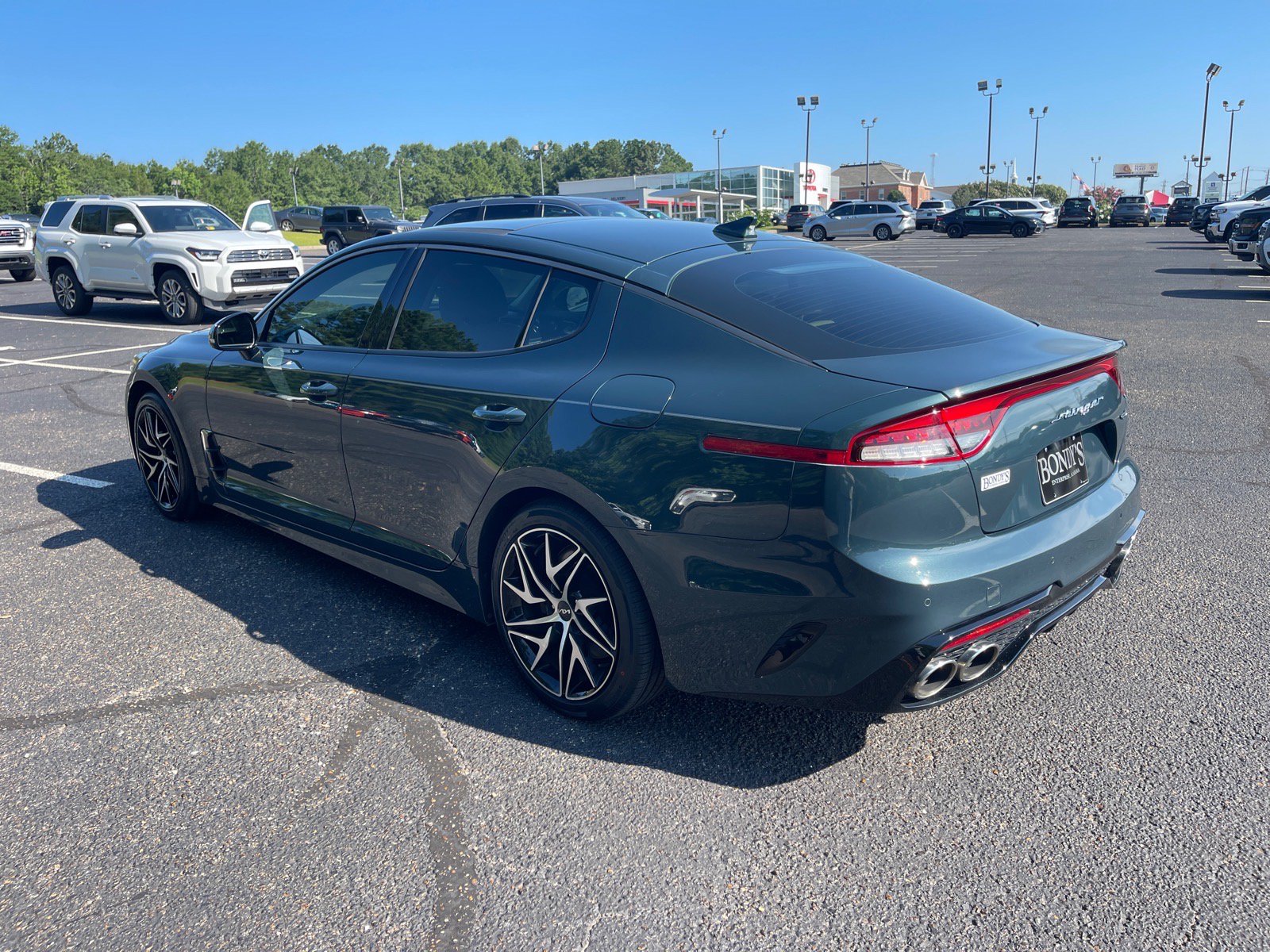 Used 2022 Kia Stinger GT-Line w/ Sun & Sound Package RWD image 14