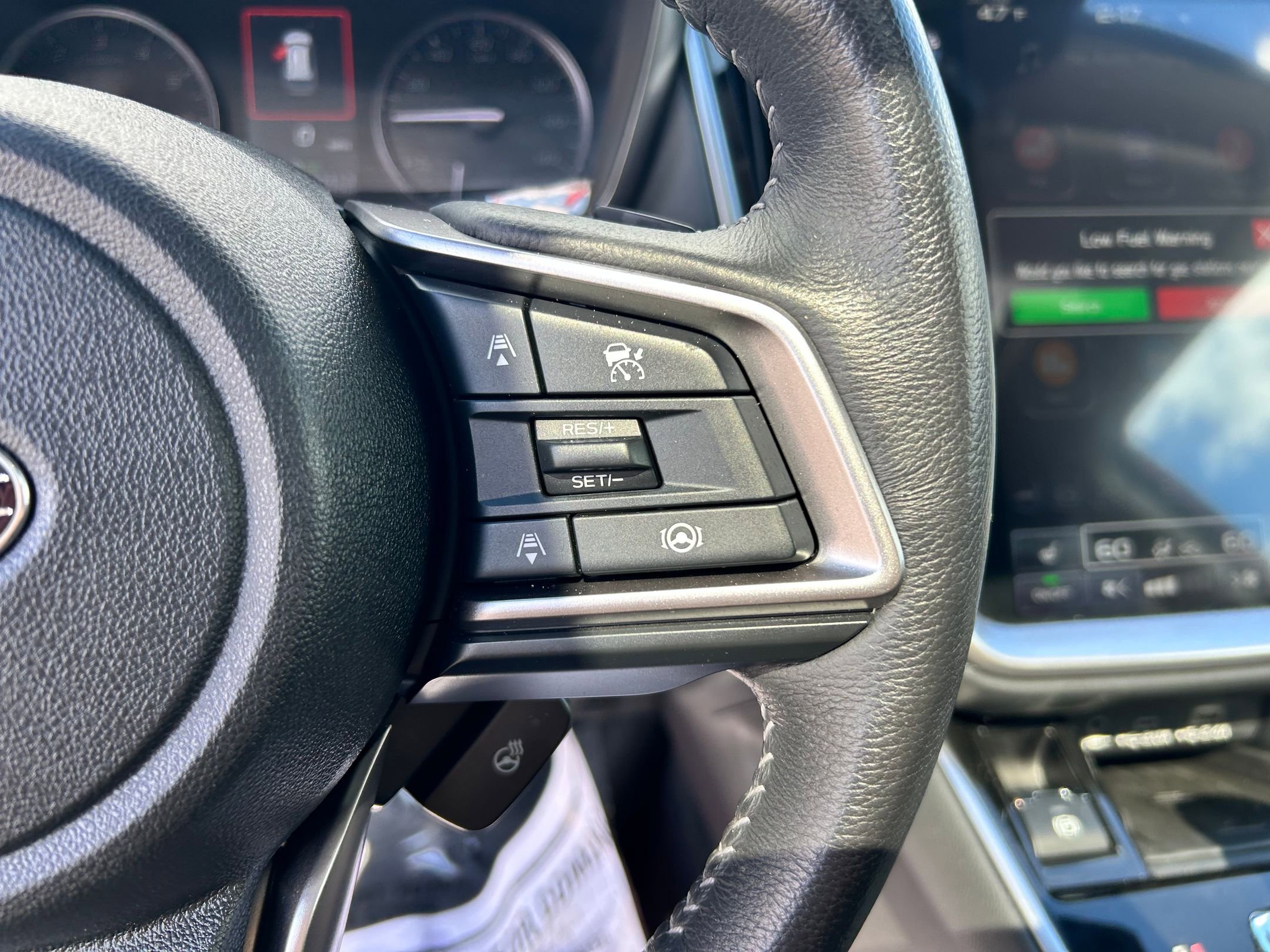 Used 2023 Subaru Outback Limited image 13