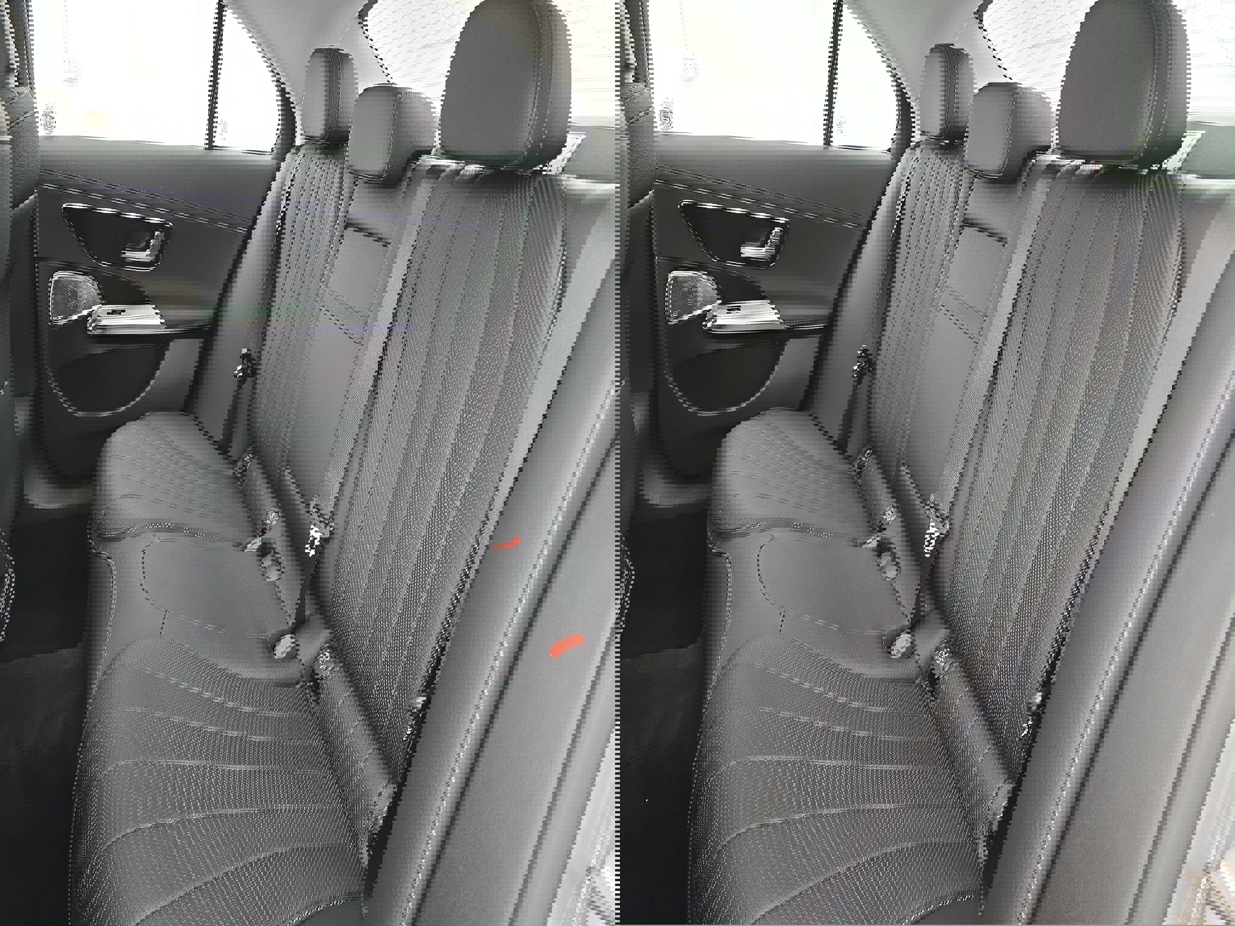 Used 2025 Mercedes-Benz E 350 4MATIC Sedan image 14