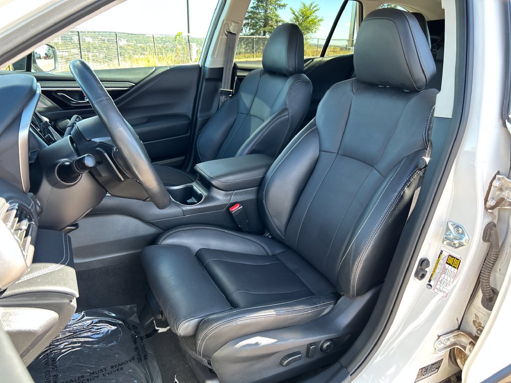 Used 2024 Subaru Outback Limited XT w/ Popular Package #2 AWD/4WD image 15