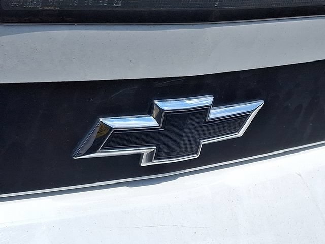 Used 2022 Chevrolet Camaro LT w/ Redline Edition RWD image 9