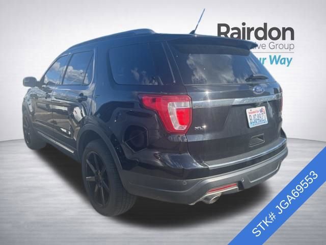 Used 2018 Ford Explorer XLT w/ Equipment Group 202A AWD/4WD image 3