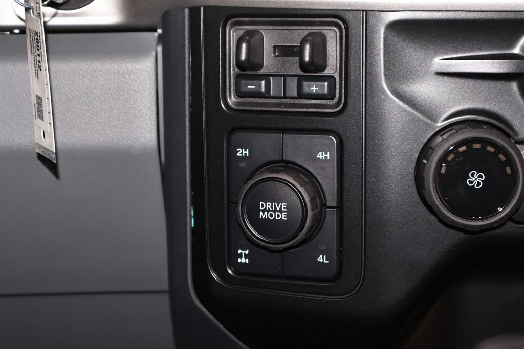New 2026 Ford F350 XL w/ STX Appearance Package AWD/4WD image 18