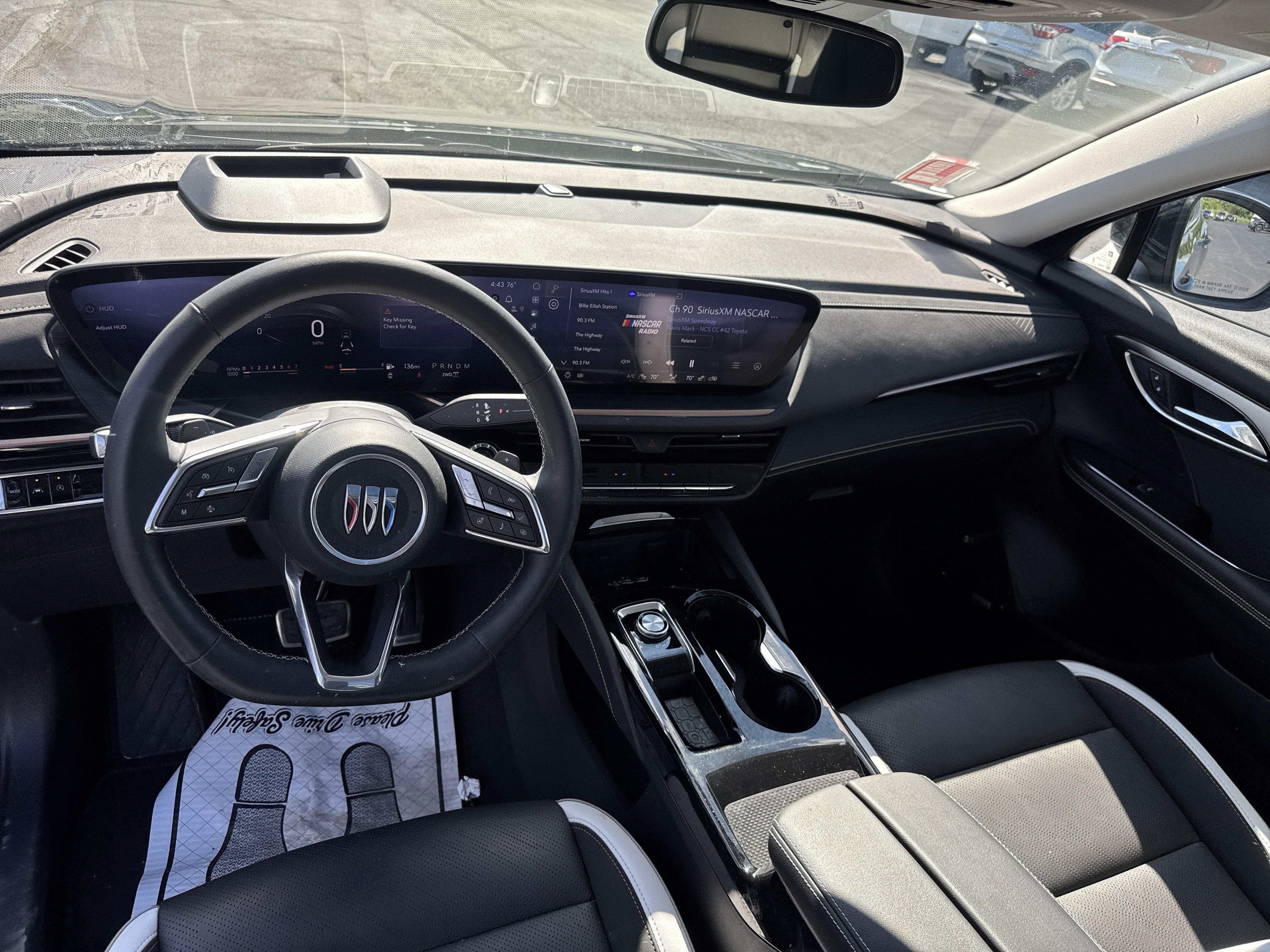 Used 2025 Buick Envision Sport Touring AWD/4WD image 14