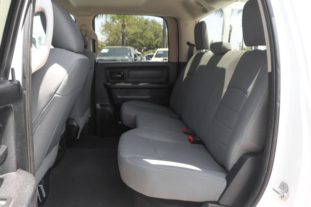 Used 2017 RAM 3500 Tradesman w/ Chrome Appearance Group AWD/4WD image 31