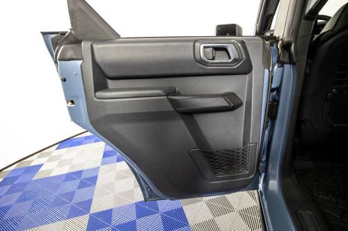 Used 2025 Ford Bronco Badlands AWD/4WD image 12