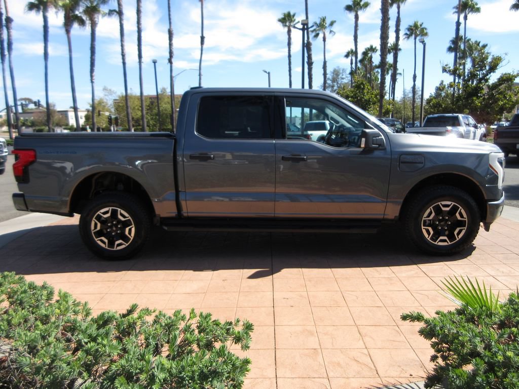 Certified 2023 Ford F150 Lightning XLT AWD/4WD image 5