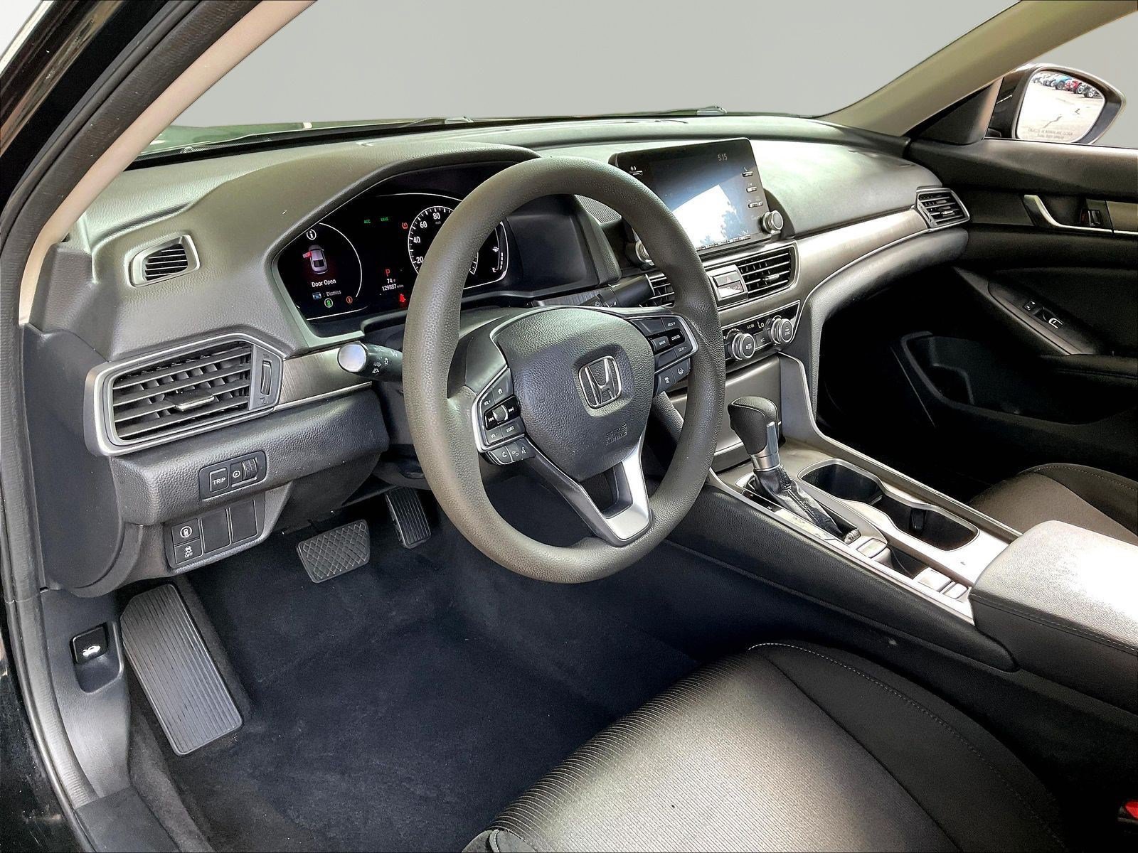 Used 2018 Honda Accord LX image 16
