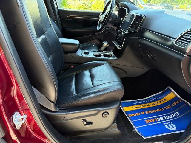 Used 2019 Jeep Grand Cherokee Limited AWD/4WD image 10