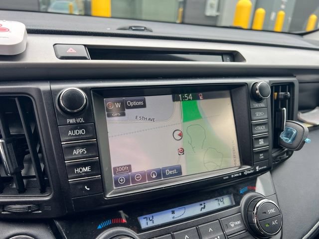 Used 2016 Toyota RAV4 Limited AWD/4WD image 9