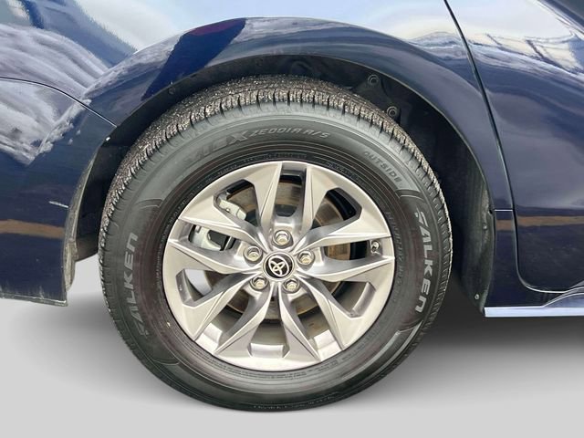 Certified 2025 Toyota Sienna LE w/ LE Plus Package AWD/4WD image 13