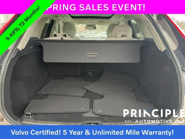 Certified 2024 Volvo XC60 B5 Plus image 15