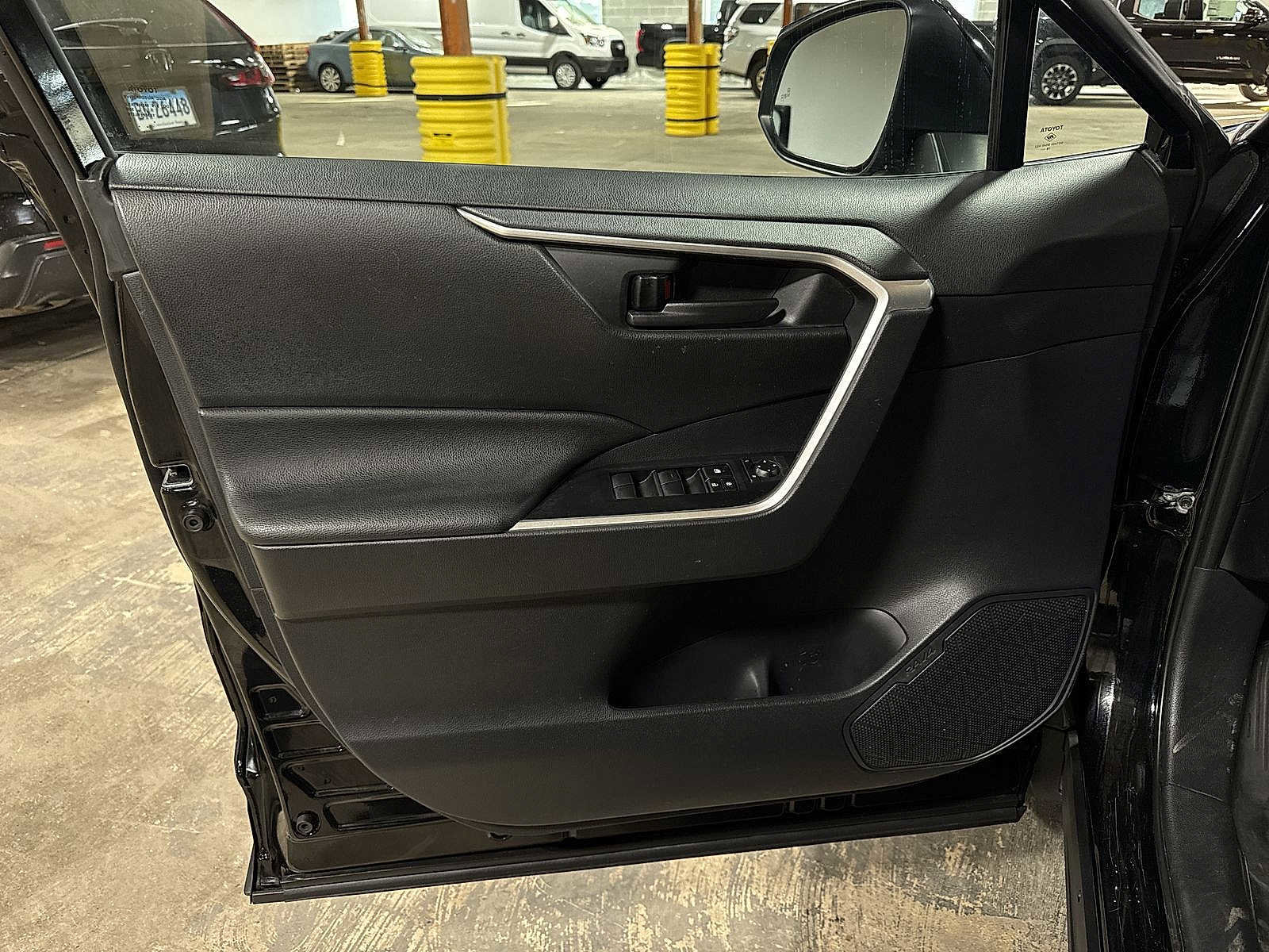 Certified 2019 Toyota RAV4 LE w/ All Weather Liner Package image 28