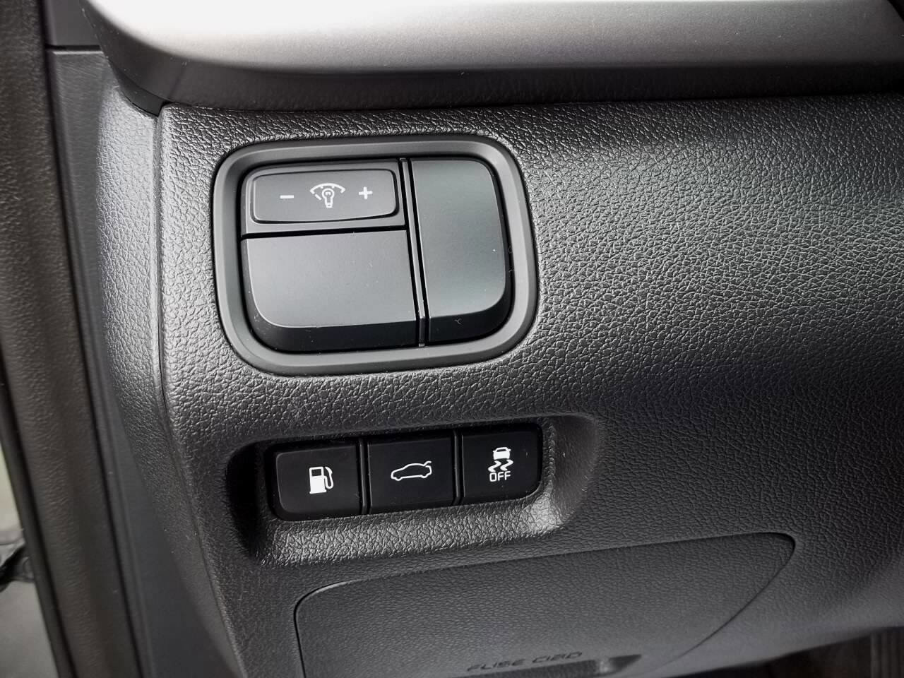 Used 2016 Kia Optima LX image 21