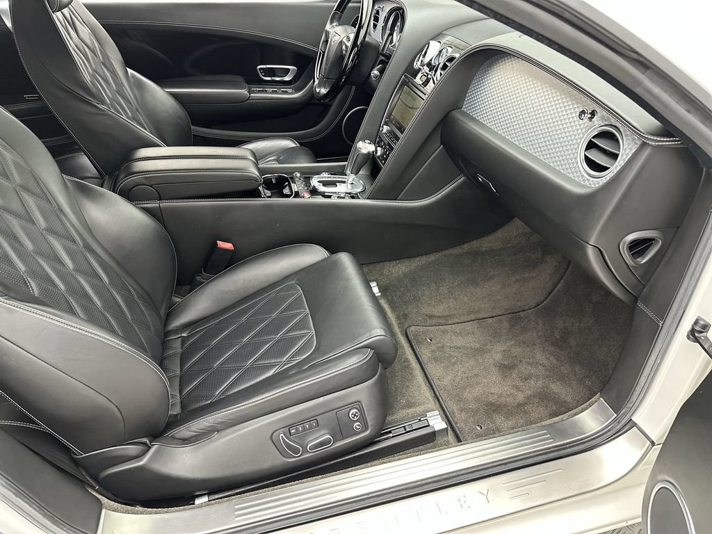 Used 2015 Bentley Continental GT AWD/4WD image 24