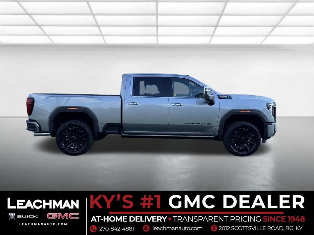 New 2026 GMC Sierra 2500 Denali Ultimate w/ LPO, Black Badging Package AWD/4WD image 2