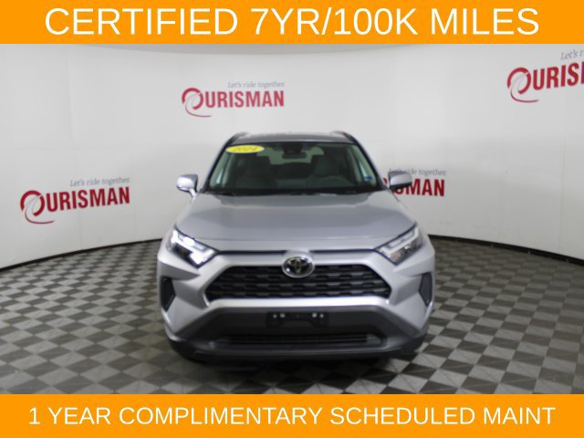 Used 2024 Toyota RAV4 XLE w/ Convenience Package FWD image 13