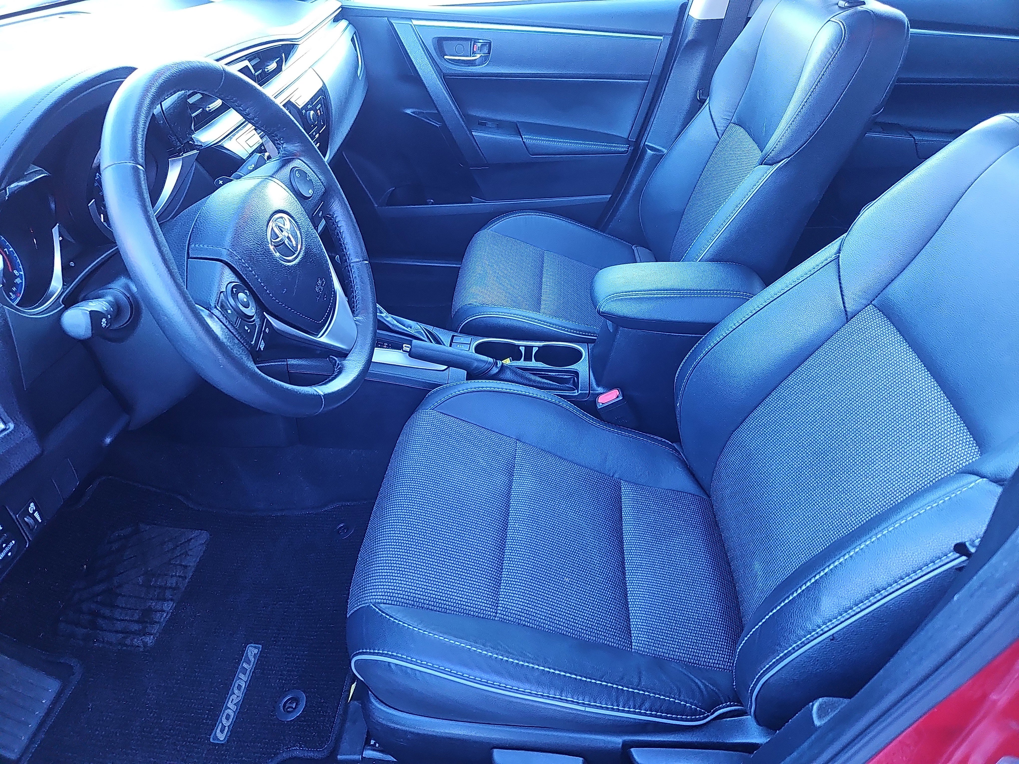 Used 2014 Toyota Corolla S image 25