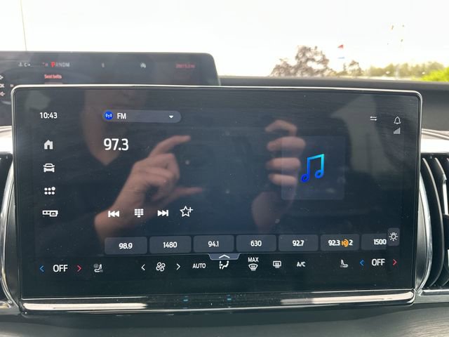 Used 2025 Ford Expedition Max Platinum AWD/4WD image 14