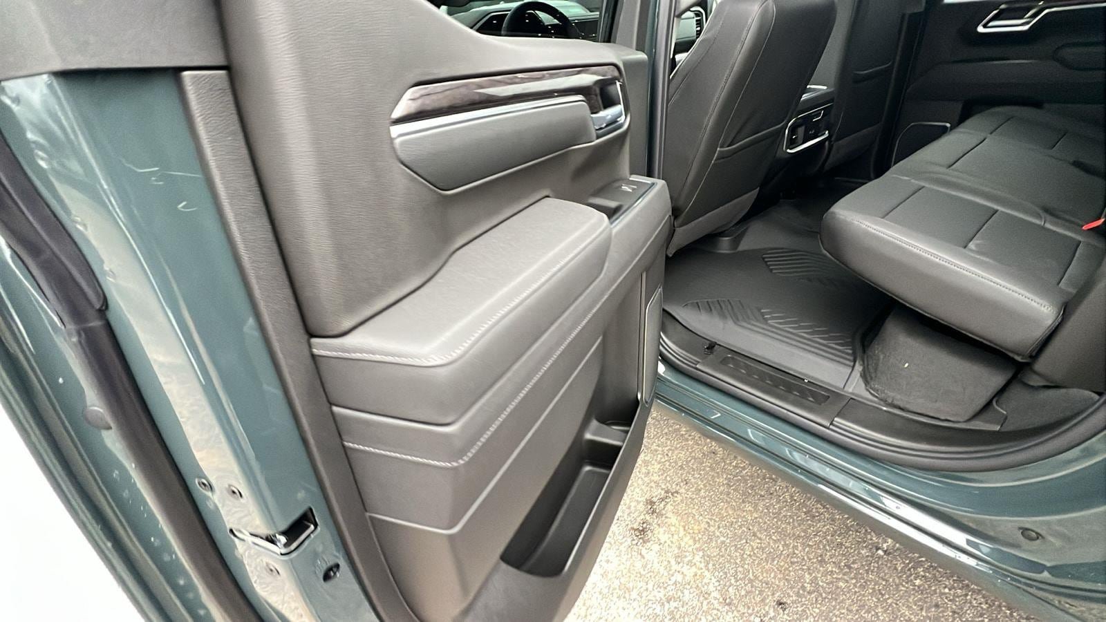 New 2026 Chevrolet Silverado 1500 LTZ AWD/4WD image 17